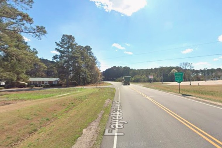 Shot Dead Behind Fayetteville Road Plaza in Southeast Atlanta