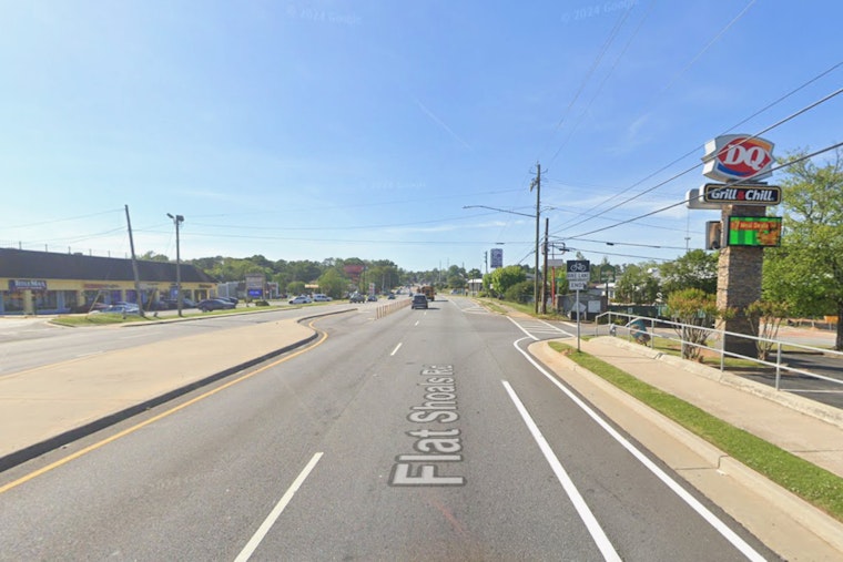 Shots Reported at Decatur Dairy Queen Near Flat Shoals