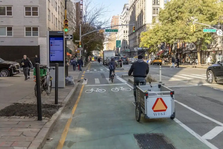 Sixth Avenue Shakeup: City Eyes 63-Block Busway Through Midtown