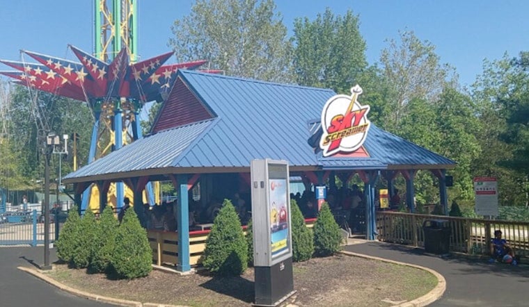 SkyScreamer Scare Leaves Four Hanging 120 Feet Up At Six Flags St. Louis
