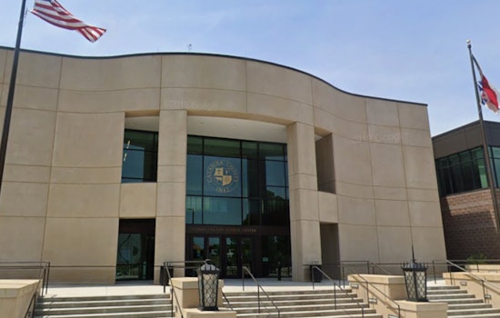 Small-Town Chief In The Hot Seat As Jury Picked In Isis Dawkins Cold Case