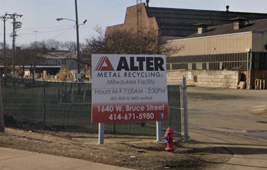 Smoke Chokes Menomonee Valley as Scrap Yard Erupts in Blaze