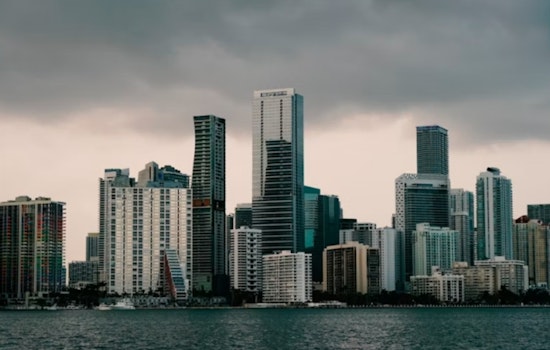 Smoky Skies, Sweltering Streets As Miami Bakes Under Heat Advisory