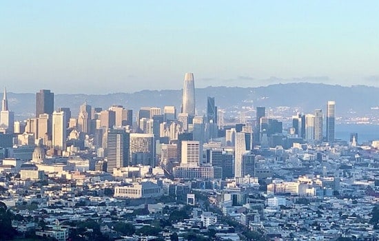 Sneaker Waves Poised to Ambush San Francisco Beachgoers This Weekend