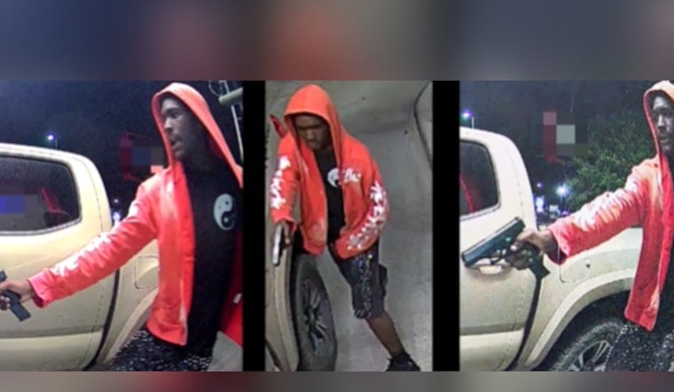 South Houston Manhunt Cops Zero in on Cullen Robbery Suspect