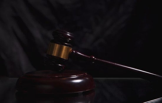 South Salt Lake Cafe Boss Charged In Alleged Scheme To Sell Mom’s Teichert Art
