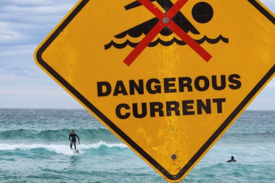 South Shore Shock As 14-Foot Surf Slams Oahu Beaches