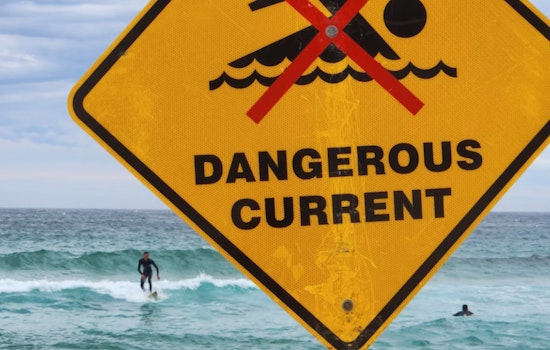 South Shore Shock As 14-Foot Surf Slams Oahu Beaches