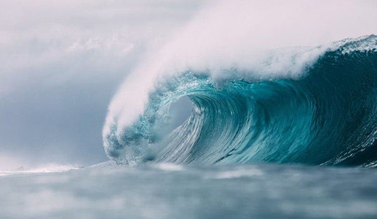 South Swell Turns Maui’s South Shore Treacherous Through Friday Morning