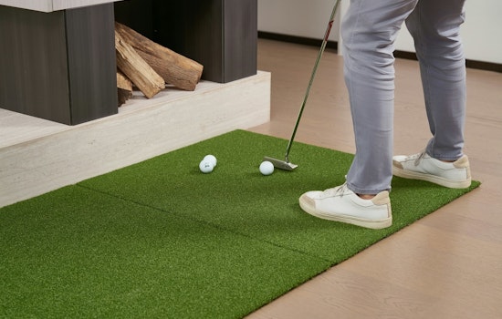 Southwest Austin Snags 40‑Foot Indoor Golf Simulator Club