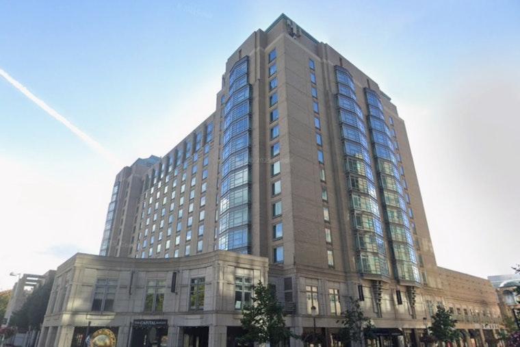 Speakeasy Sushi Chain Slips Into Reston Hyatt Lobby