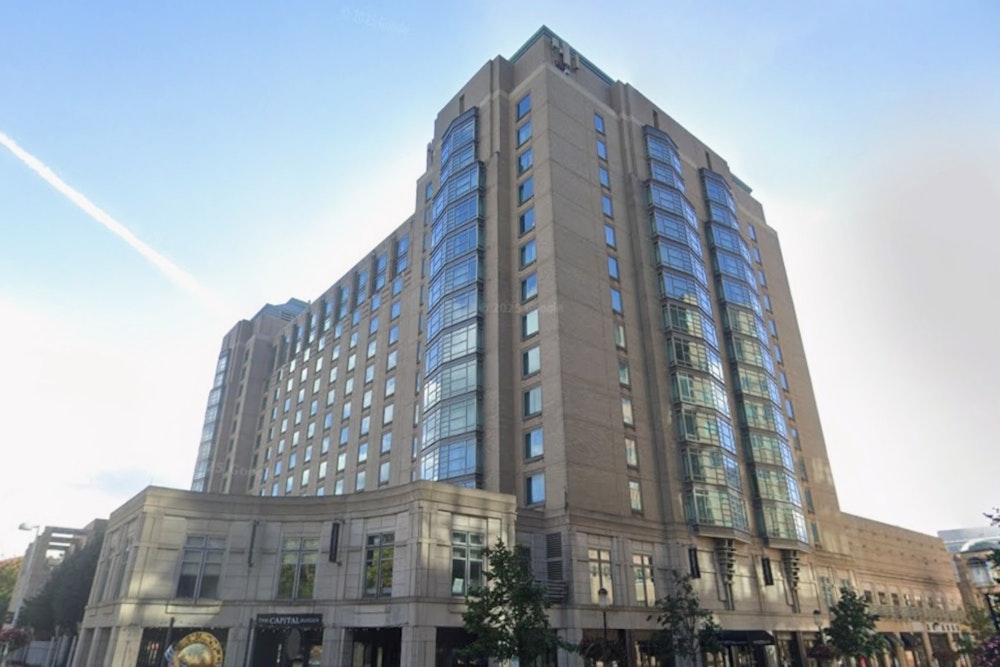 Speakeasy Sushi Chain Slips Into Reston Hyatt Lobby