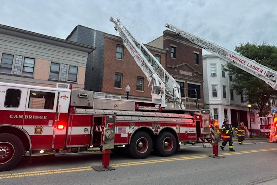 Sprinklers Soak Cambridge Street Blaze, Everyone Walks Away