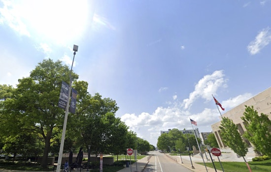 St. Louis Swelters As Extreme Heat Warning Bakes Gateway City
