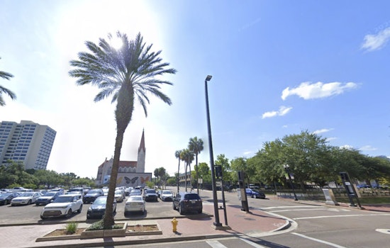 Sticky Scorcher Grips Jacksonville As Afternoon Gusts Muscle In