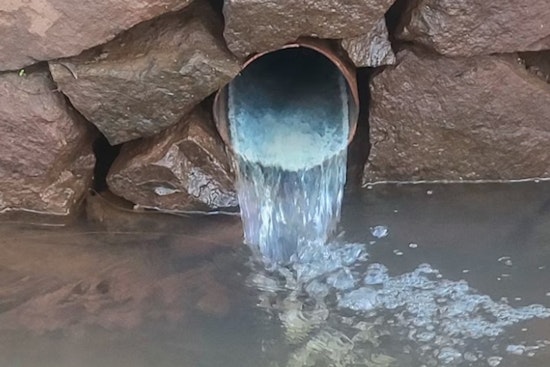 Stinky Surprise On Lakeshore Drive As 840 Gallons Of Sewage Spill In Marietta