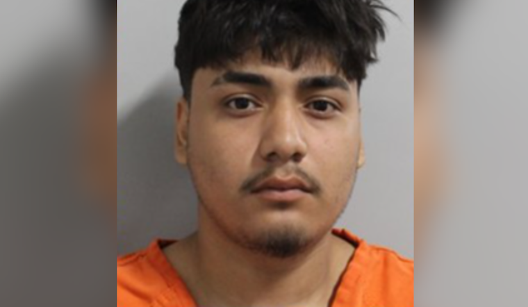 Stop Sign Slip-Up In Poinciana Trips Up Orlando Man On Robbery Warrant
