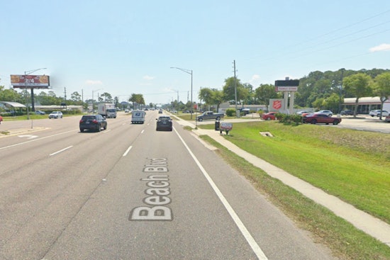 Stray Bullet Rips Into Jacksonville Home, Man Hit in Leg on Beach Boulevard