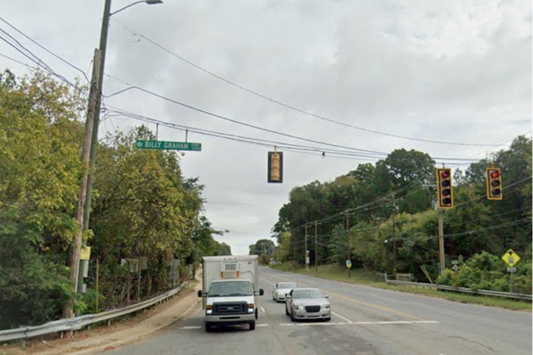 Strobe Light Freakout on Billy Graham Parkway Has Charlotte Drivers Reeling