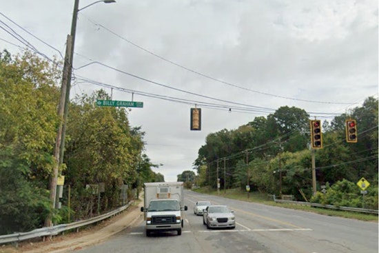 Strobe Light Freakout on Billy Graham Parkway Has Charlotte Drivers Reeling