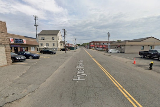Sunday Night Gunfire On Hyde Park Ave Sends One To Hospital