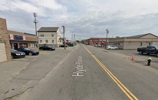 Sunday Night Gunfire On Hyde Park Ave Sends One To Hospital