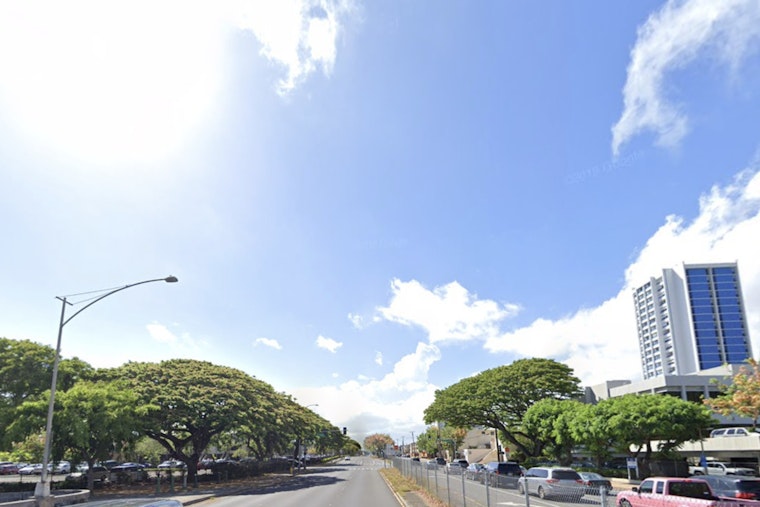 Sunny Skies, Sneaky Showers As Honolulu Gears Up For Big South Swell