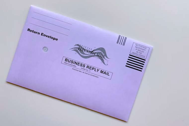 Supreme Court Kicks Pa. Mail Ballot Brawl To Trump Team