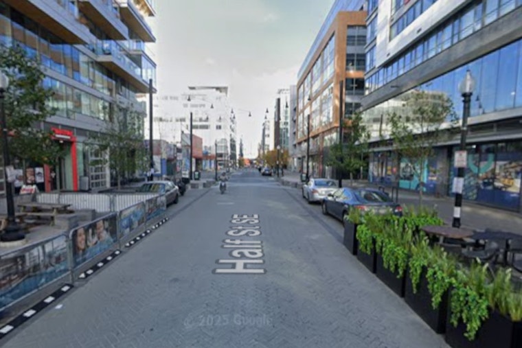 Taco Bell Cantina Eyes Navy Yard Spot Near Nats Park