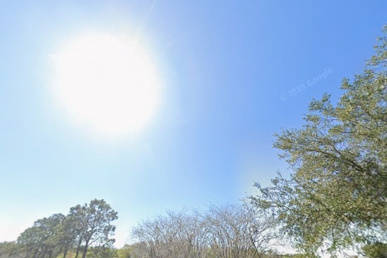 Tampa Turns Into Steam Bath as Temps Hit 96, Feel Like 107