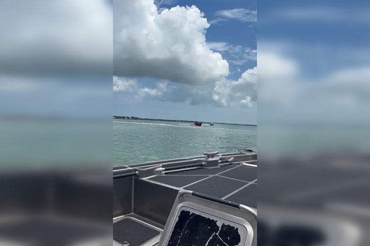 Teen Boat Goes Rogue In Islamorada, but Quick-Thinking Locals Cut It Off