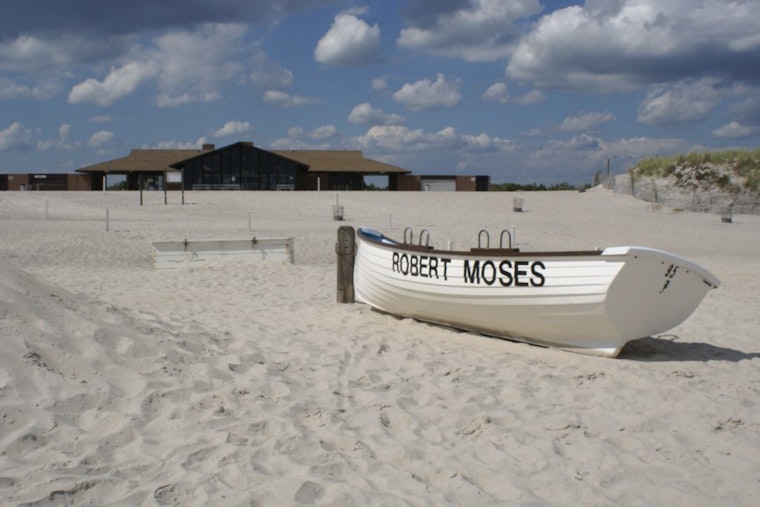 Teen Boxing Melee at Robert Moses Beach Triggers Cop Crackdown