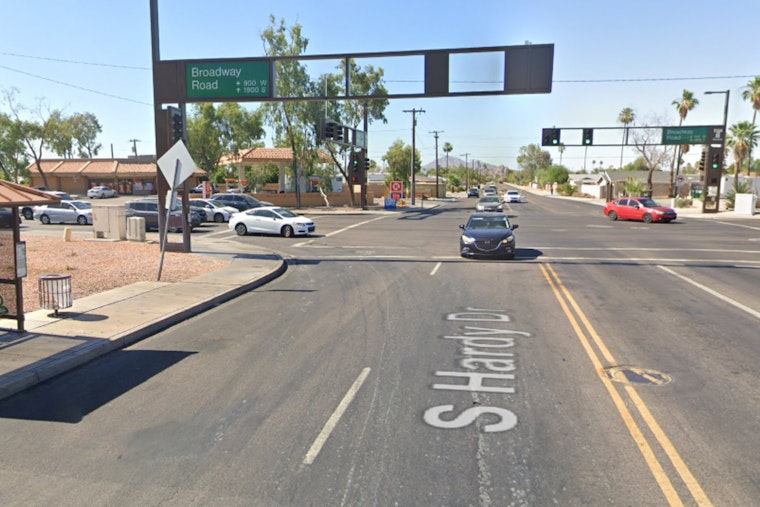 Tempe Wakes To Thick Smoke As Fire Erupts At Broadway And Hardy