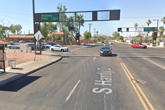 Tempe Wakes To Thick Smoke As Fire Erupts At Broadway And Hardy