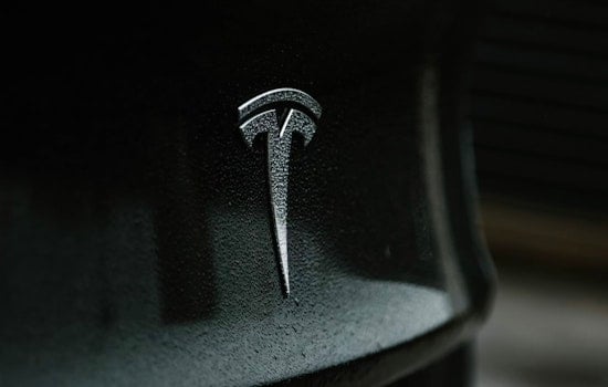 Tesla Locks In $40 Million Vegas Hub With Broadstone Bet