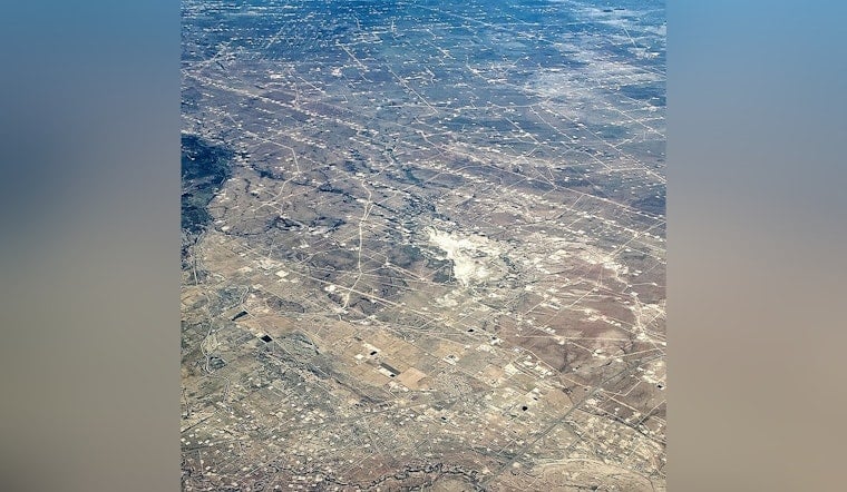 Texas Oil Patch Hits Speed Bump As Crude And Gas Output Fall From Last Year