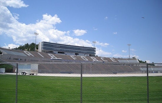 Tim McGraw Turns Air Force Academy Into Space Cowboy Stampede