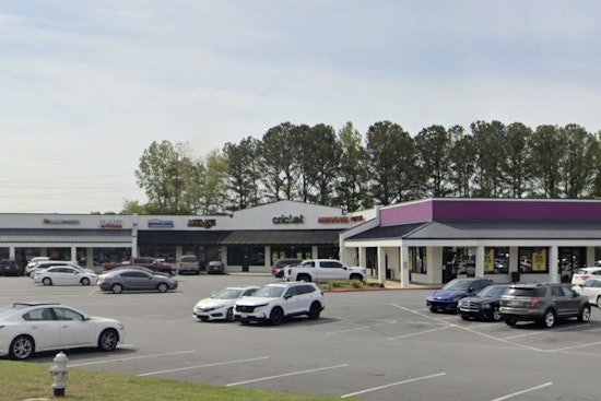 Tiny Marietta Strip Spot Gets Big Easy Makeover With Honey's Po'boys