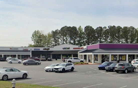 Tiny Marietta Strip Spot Gets Big Easy Makeover With Honey's Po'boys