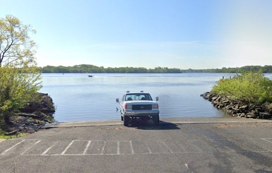 Torresdale River Outing Turns Tragic As Swimmer Vanishes In Delaware