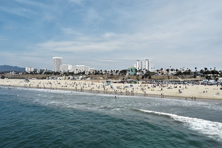 Tourists Rerouted as Flashy Detour Bridge Takes Over Santa Monica Pier Entrance