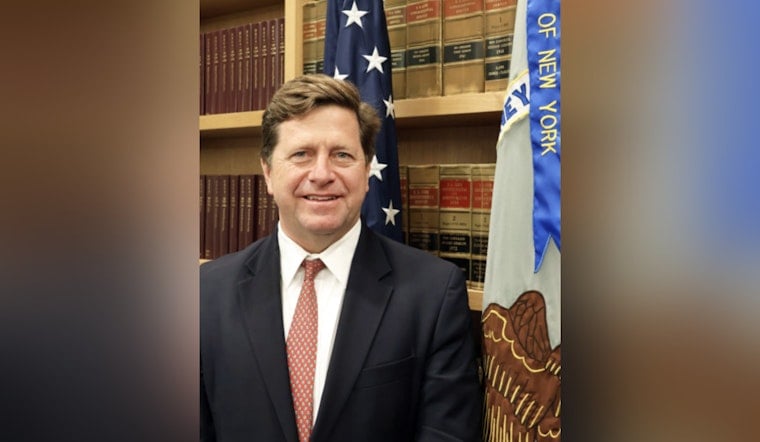 Trump Poaches Manhattan Fed Jay Clayton for Spy Chief Job