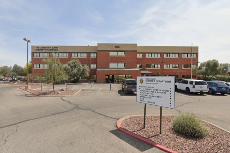 Tucson Desert Hike Turns Deadly After Brown Mountain Airlift