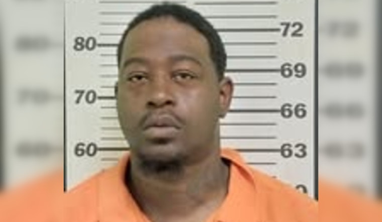Tunica Robbery Suspect Bolts From Courthouse Before Trial