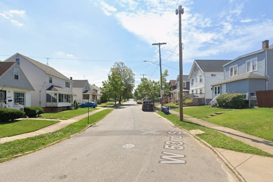 Twin Garage Blaze Chokes Old Brooklyn’s W. 53rd In Midday Scare