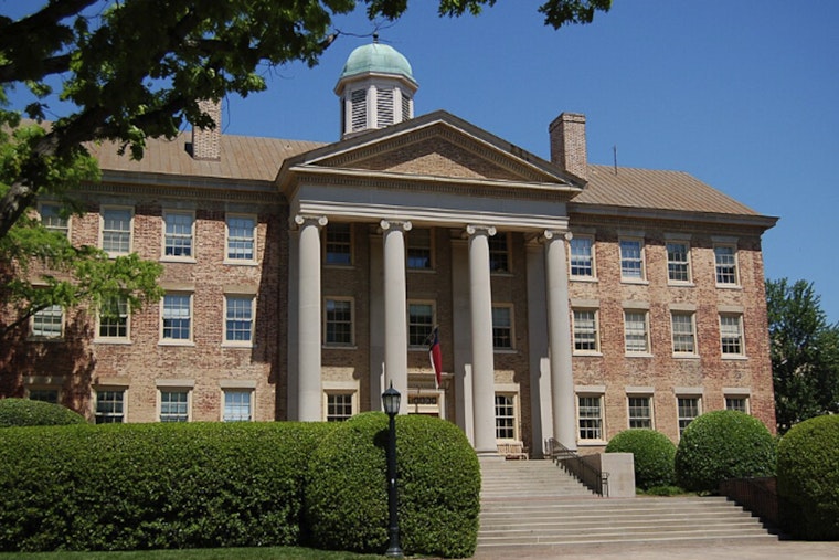 UNC Scrubs Pride Posts From Tar Heel Social Feeds