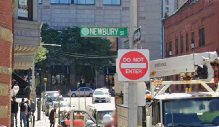 Uniqlo Sues Newbury Street Landlord Over Lease Overcharges