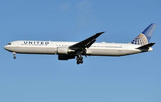 United Books Houston’s First Nonstop Shot To Cartagena
