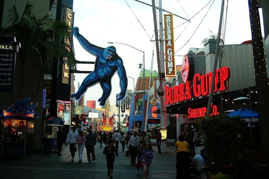Universal Puts Hollywood CityWalk On Lockdown With New Security Wall