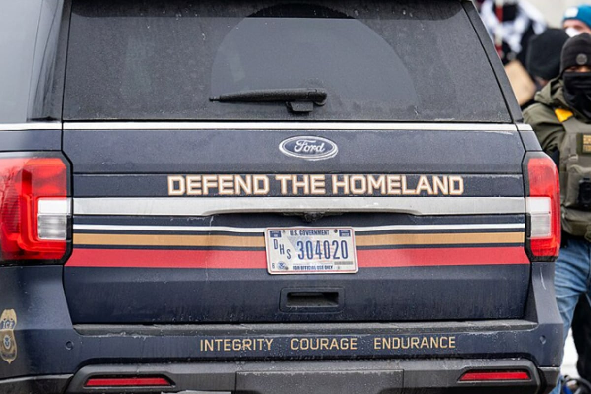 Unmarked ICE Vehicles Stir Fresh Fears In South Minneapolis Near Powderhorn, Corcoran